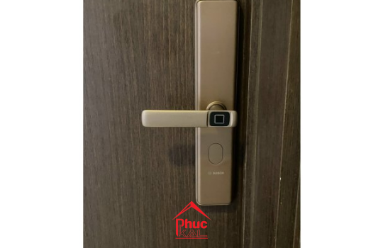 Khóa vân tay Bosch ID 30B EU AMBER GOLD APP (Màu vàng đồng)